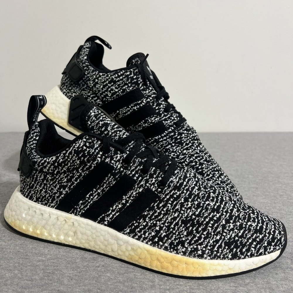 Adidas NMD R2 Oreo Running Shoes Mens Size 12 Sneakers B22631